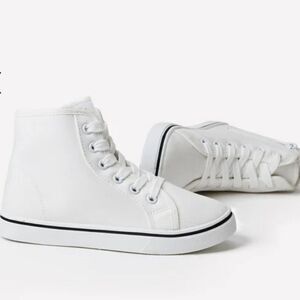 FABKIDS - Lace Up (Zipper side) High Top Sneaker
